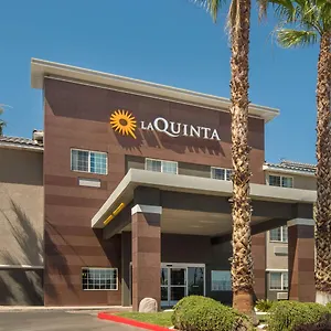 La Quinta & By Wyndham Vegas Nellis Hotel